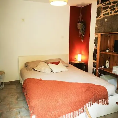 Le Rouge Gorge 2 Personnes Nyaraló